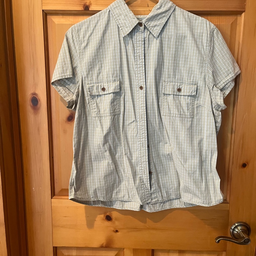 Eddie Bauer poplin Short-Sleeve Button Down Shirt